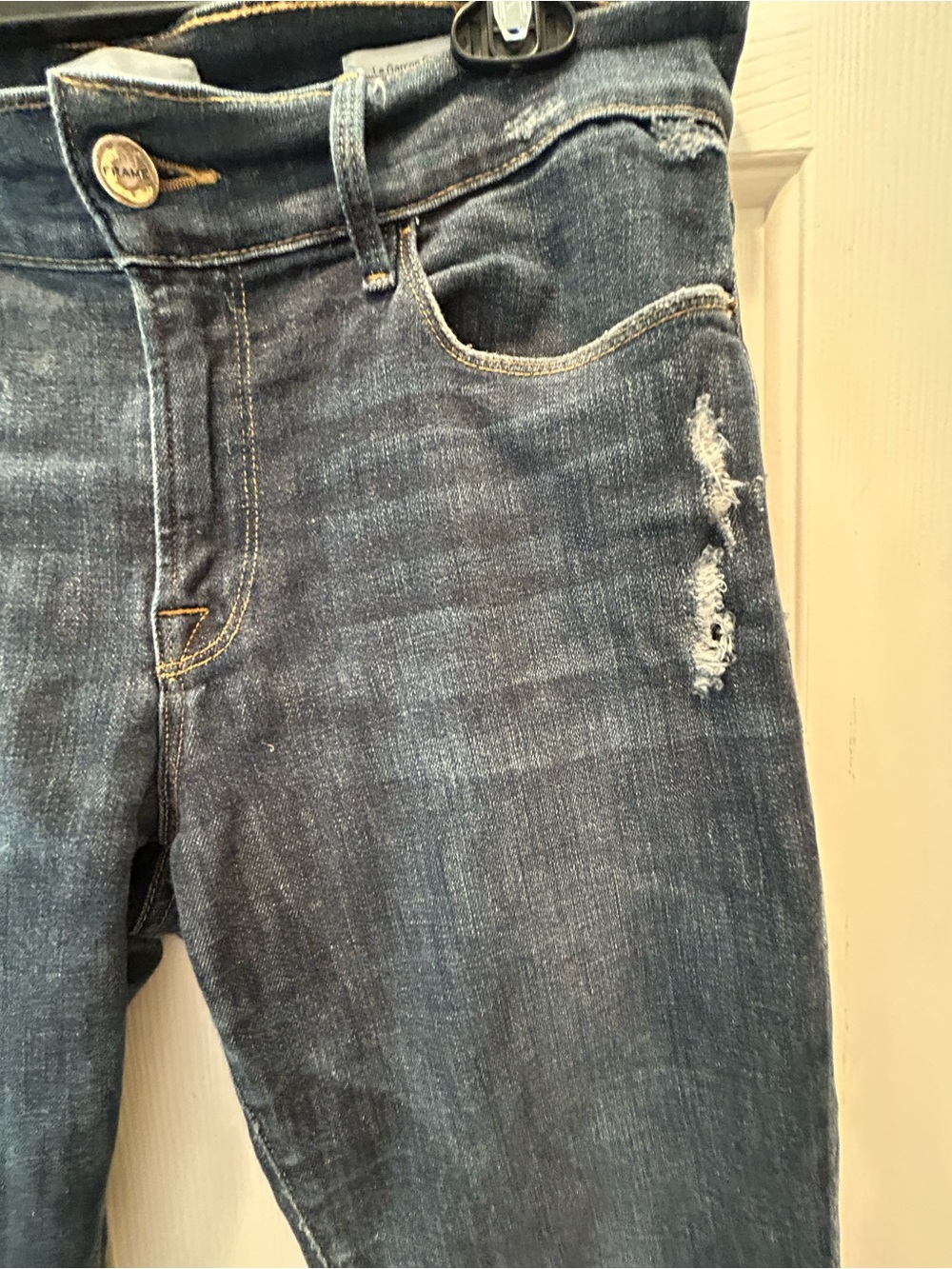 FRAME Le Garçon Jeans Women’s Size 32 Dark Wash Distressed Straight Crop - Picture 7 of 13